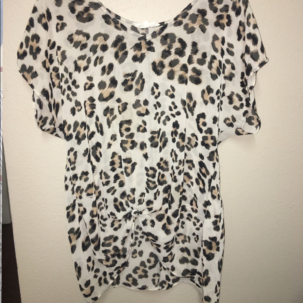 Print blouse. Lightly worn.
